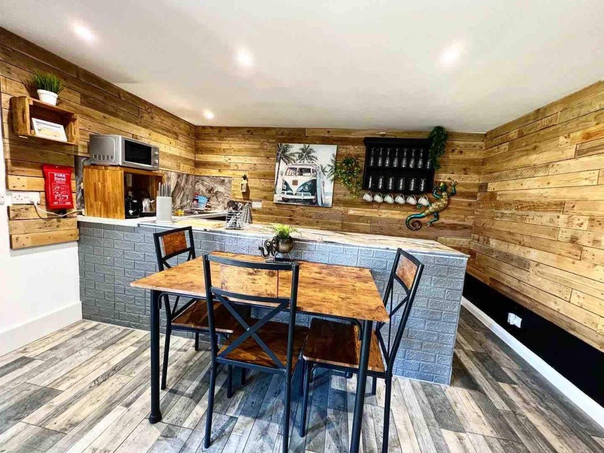Willow Inn برودستيرز المظهر الخارجي الصورة